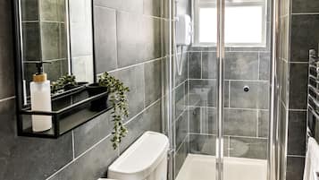 Apartment, Private Bathroom | Bilik Mandi