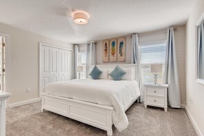 4 chambres, fer et planche à repasser, Wi-Fi, draps fournis