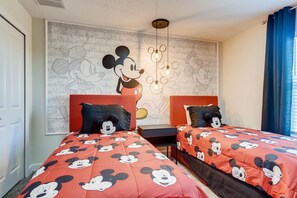 4 chambres, fer et planche à repasser, Wi-Fi, literie fournie
