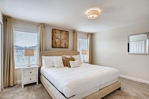 4 bedrooms, iron/ironing board, WiFi, bed sheets
