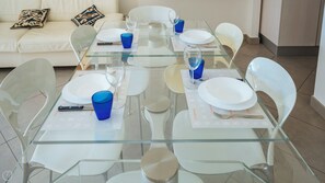 Apartment (2 Bedrooms) | Innenbereich