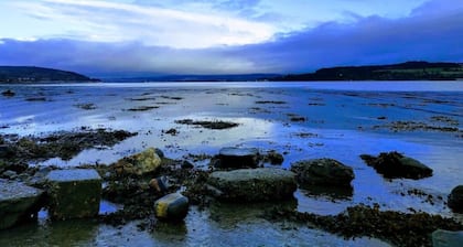 Spacious Sea View Home Close to Inverness Highlands