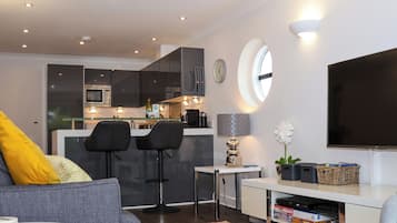 Cottage | Living area