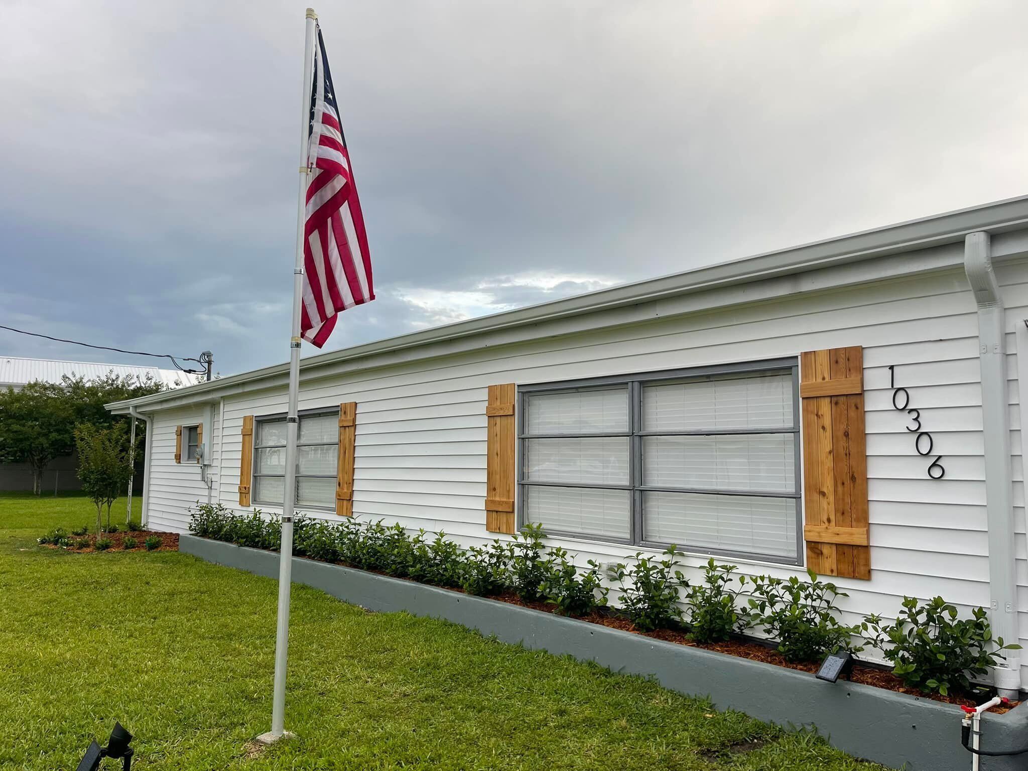 In Homosassa near the springs, scalloping and local restaurants!
