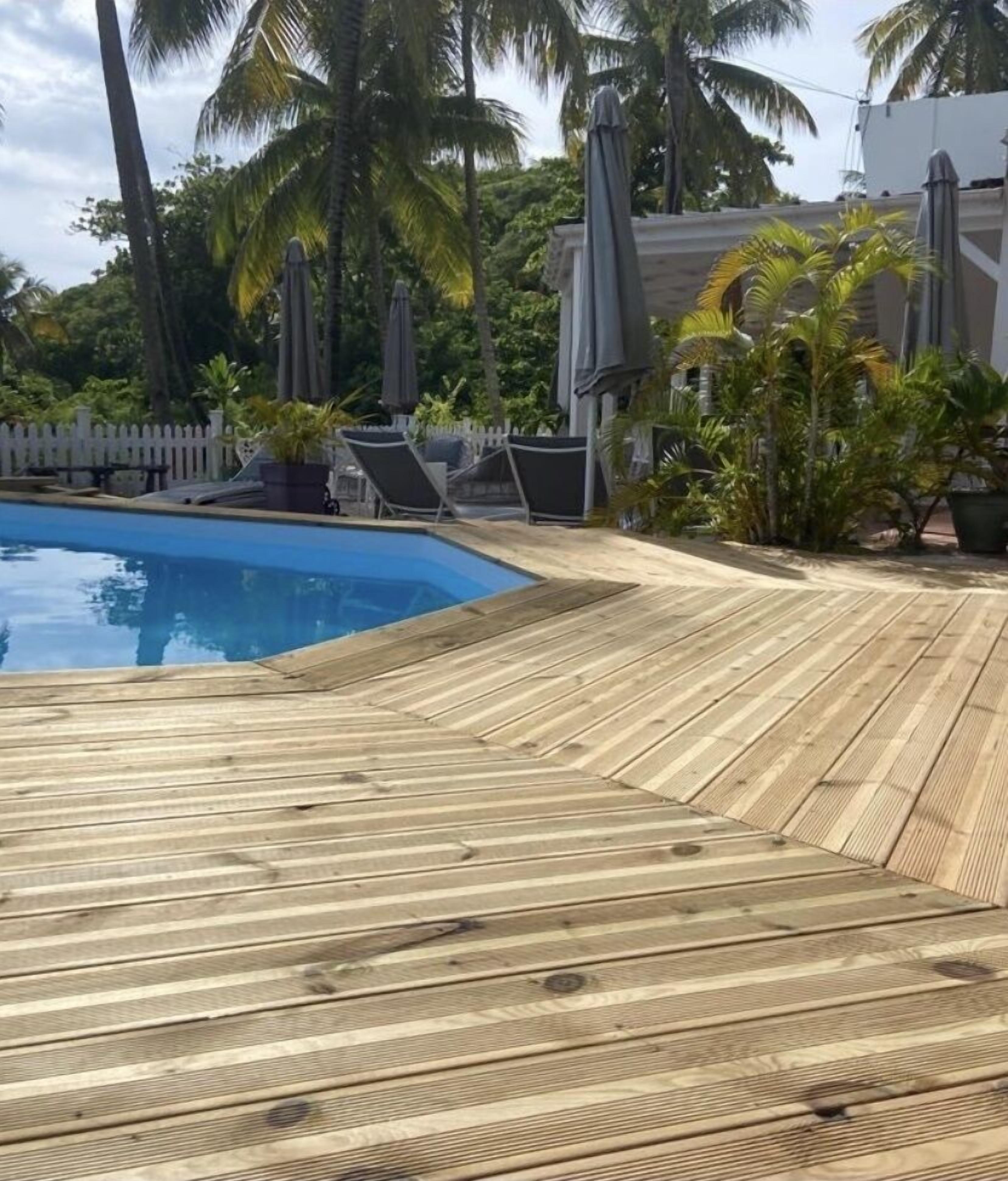 บริเวณภายนอก