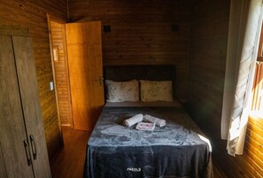 1 chambre, accès au Wi-Fi (inclus), literie fournie
