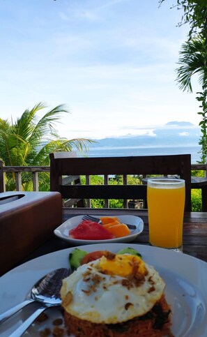 Restaurant - Gara Gara Sea View (Penida Island)