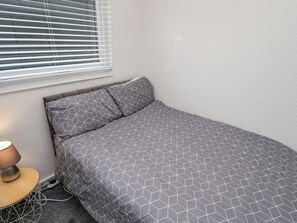 2 bedrooms, individually decorated, individually furnished, free WiFi