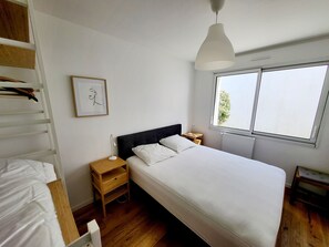 5 bedrooms, free WiFi