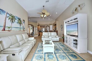 Smart TV, fireplace, DVD player, printers