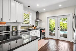 Fridge, microwave, oven, stovetop - Coral Cove Hideaway | Guest House & Heated Pool! (West Palm Beach)