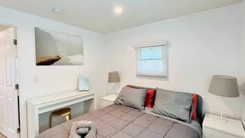 1 makuuhuone, silitysrauta/-lauta, ilmainen Wi-Fi, vuodevaatteet