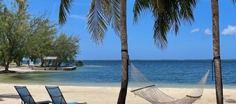 "Mai Kai" Recently renovated Oceanfront Ground Floor Condo - Kaibo Yacht Club II