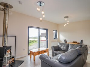 Living room - The Cabin (Dunvegan)