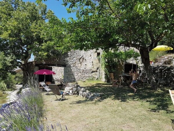 Enceinte de l’hébergement