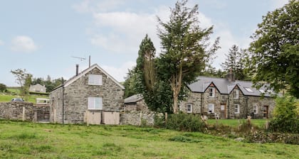Bryn Dedwydd Cottage