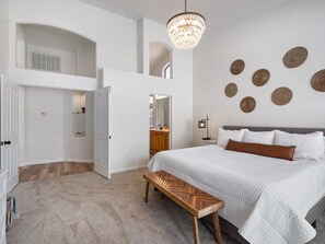 4 slaapkamers, een strijkplank/strijkijzer, wifi, beddengoed