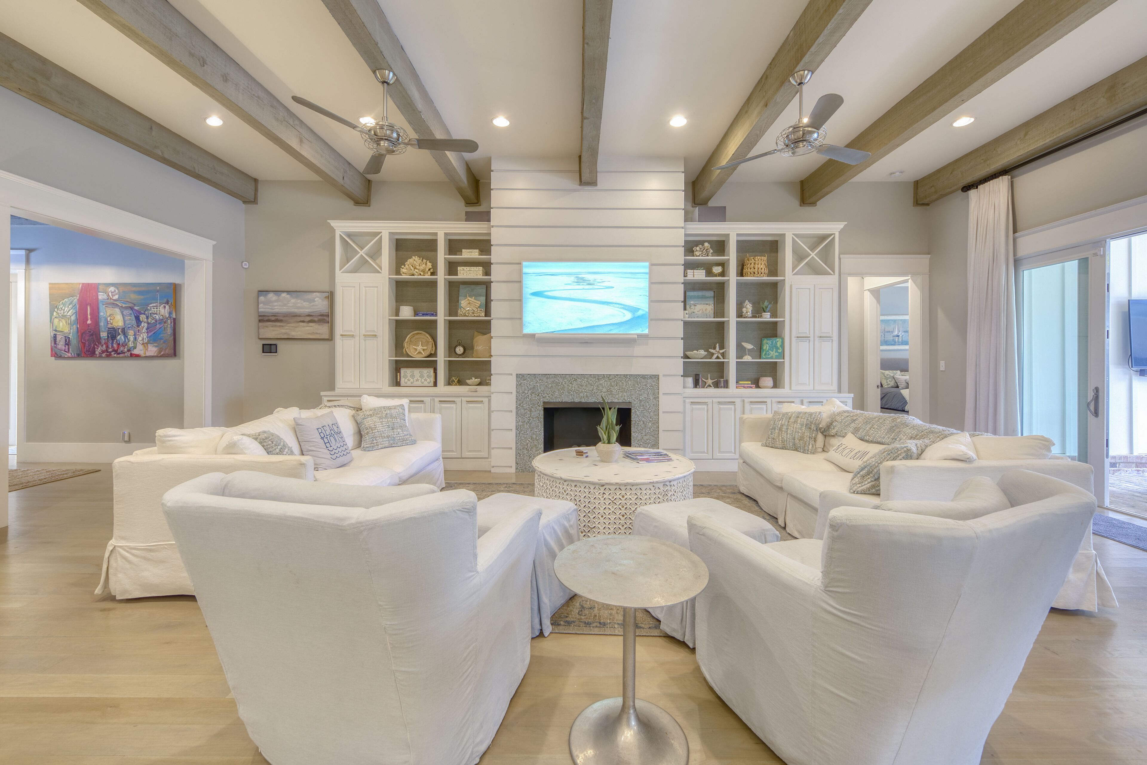 スマートテレビ、暖炉、プリンター