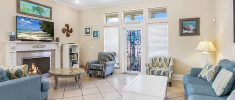 Smart TV, reproductor de DVD y libros