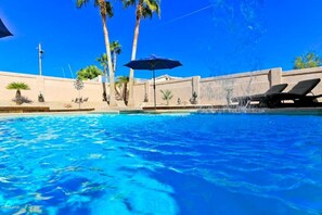 Outdoor pool - PARADISE Vacation Home w/ RV Parking (Lake Havasu City)