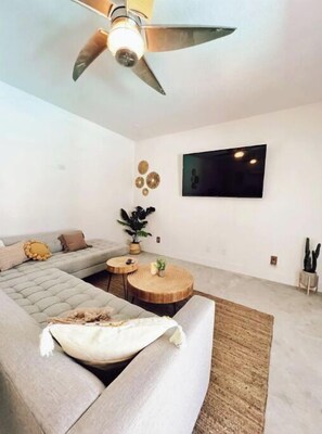 Smart TV - PARADISE Vacation Home w/ RV Parking (Lake Havasu City)