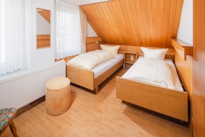 2 bedrooms, free WiFi