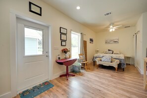 Iron/ironing board, travel cot, WiFi, bed sheets - Cozy Casita & Cabana on Lake Marble Falls! (Cottonwood Shores)