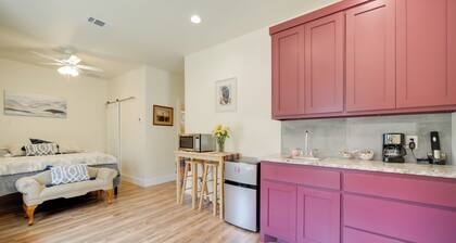 Cozy Casita & Cabana on Lake Marble Falls!