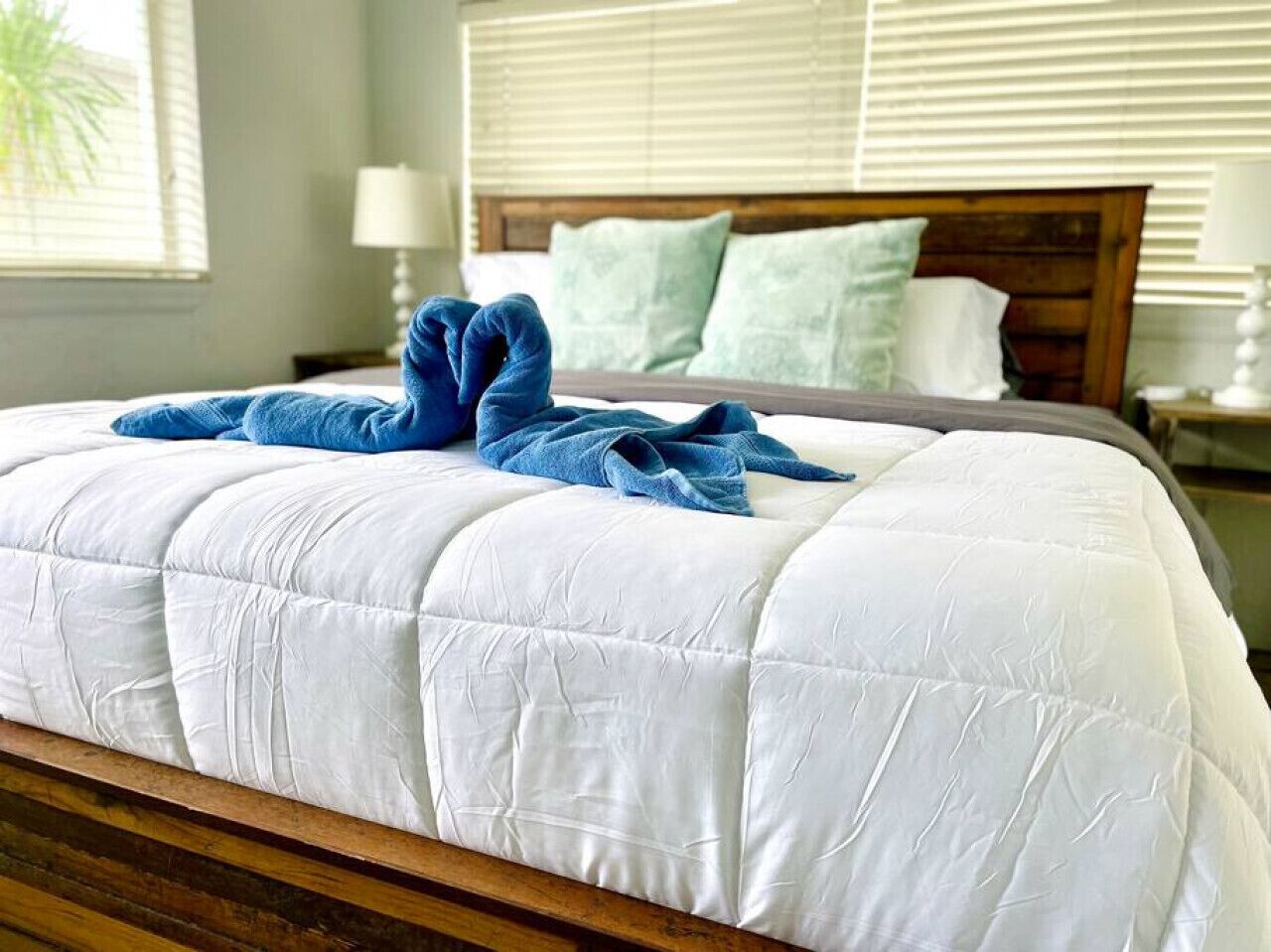 4 bedrooms, iron/ironing board, travel crib, free WiFi