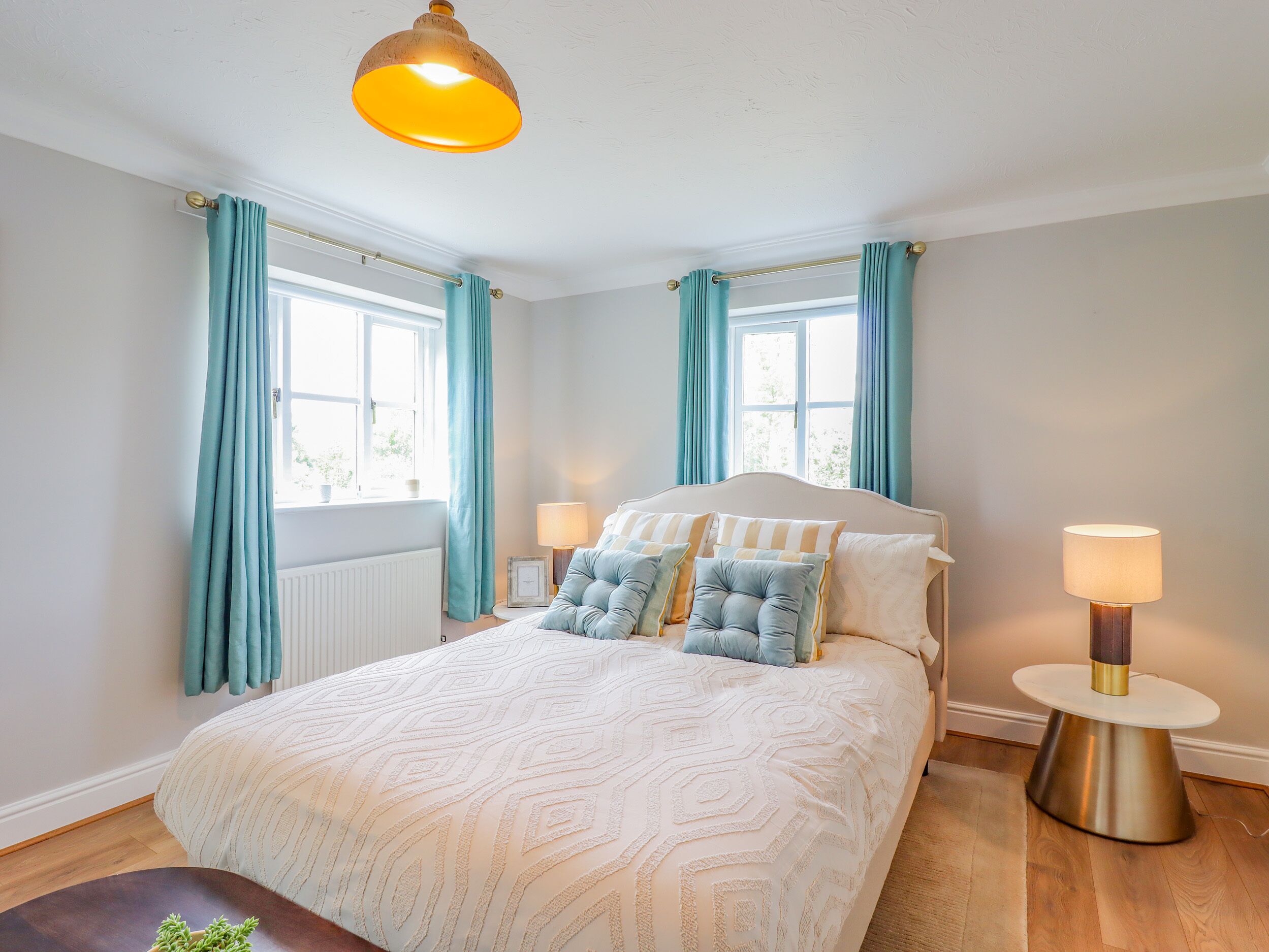 Cottage | 8 bedrooms, individually decorated, individually furnished, free WiFi