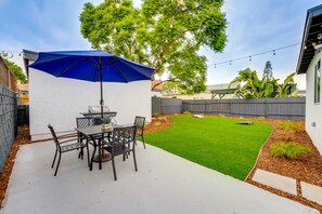 Outdoor dining - Exquisite Luxury Living In 3BR 2BA North Park Home (San Diego)