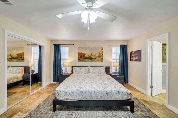 3 عدّة غرف نوم ومكتب ومكواة/لوح كي وواي فاي