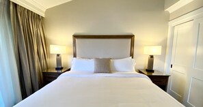 2 bedrooms, WiFi, bed sheets - Quiet Wine Country Club Retreat - Sleeps 4 (Napa)