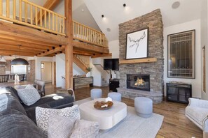 TV, fireplace, offices