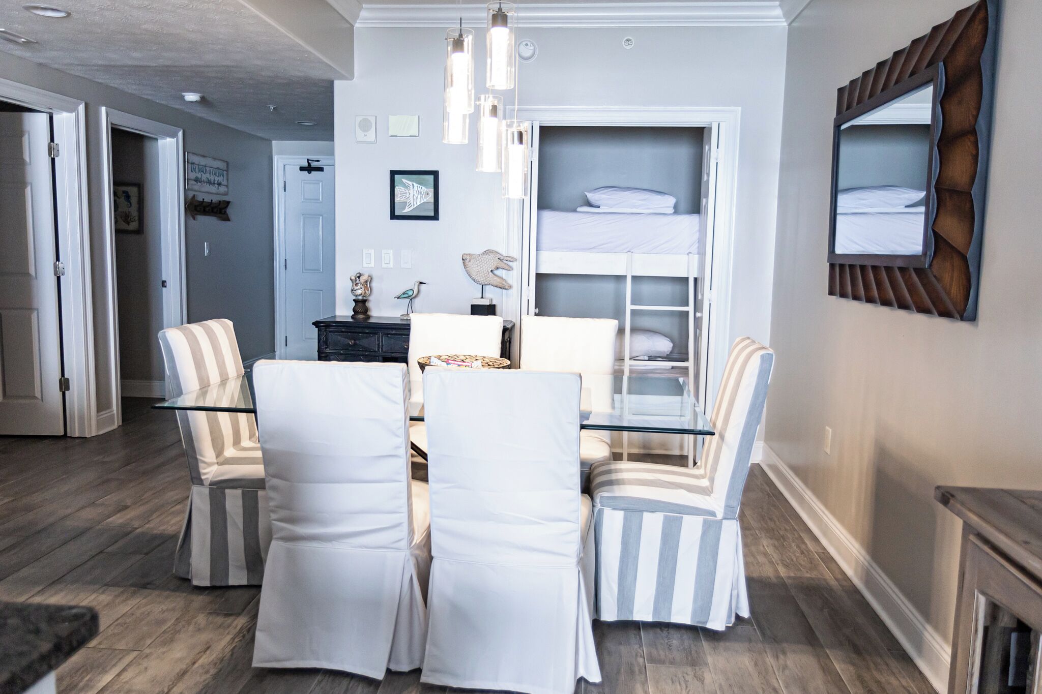 Apartamento, varias camas, bañera de hidromasaje | 2 dormitorios y wifi gratis