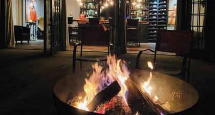 "Bourbon Bonfire" Vacation Home near Lake Greeson