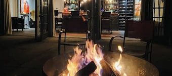 "Bourbon Bonfire" Vacation Home near Lake Greeson