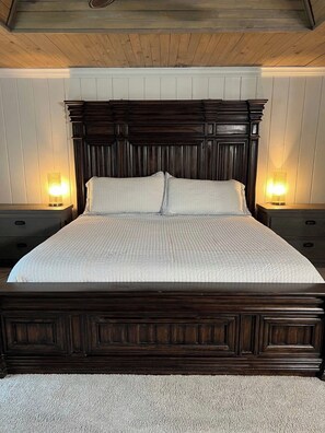3 chambres, fer et planche à repasser, Wi-Fi gratuit, draps fournis