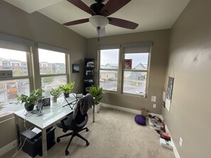 الإطلالة من المنشأة