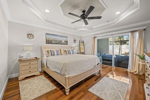 3 slaapkamers, een strijkplank/strijkijzer, reisbedje, gratis wifi