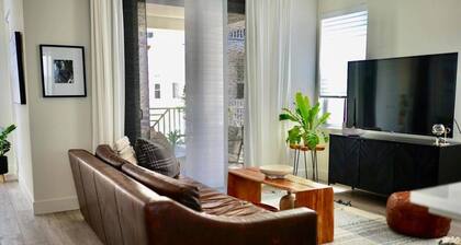 Family-sized house with huge kitchen and patio