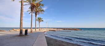 Casa Olivia mit Beheizbaren Privatpool - 5 Min. vom Strand Entfernt