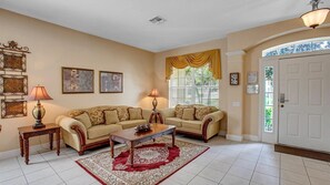 TV, video games, DVD player, table tennis - New Listing! Windsor Hills Resort, 3mi to Disney & 12mi to Universal - GRH438768 (Kissimmee)