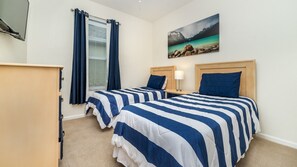 4 bedrooms, desk, iron/ironing board, free WiFi - New Listing! Windsor Palms Resort, 3mi to Disney & 13mi to Universal - GRH438973 (Kissimmee)