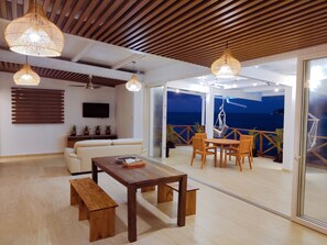 Interior - Amazing beach villa with access to the carribbean sea (Juan Gallego)