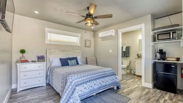 1 chambre, bureau, lit parapluie, Wi-Fi gratuit