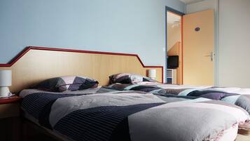 4 habitaciones, cuna de viaje y wifi gratis