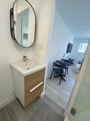 Interior - Excellent location Miami Brickell Studio 1.7 Miles from the Beach (Miami)