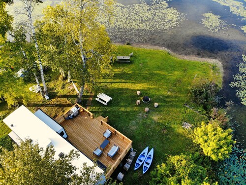 Lakefront 1 bedroom tiny home