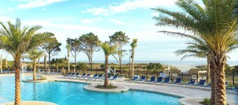 Renovated Oceanview End Unit w/ Use of Hilton Ocean Oak Resort and Amenities